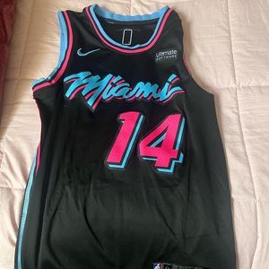 Mens Finals Edition Tyler Herro jersey size small